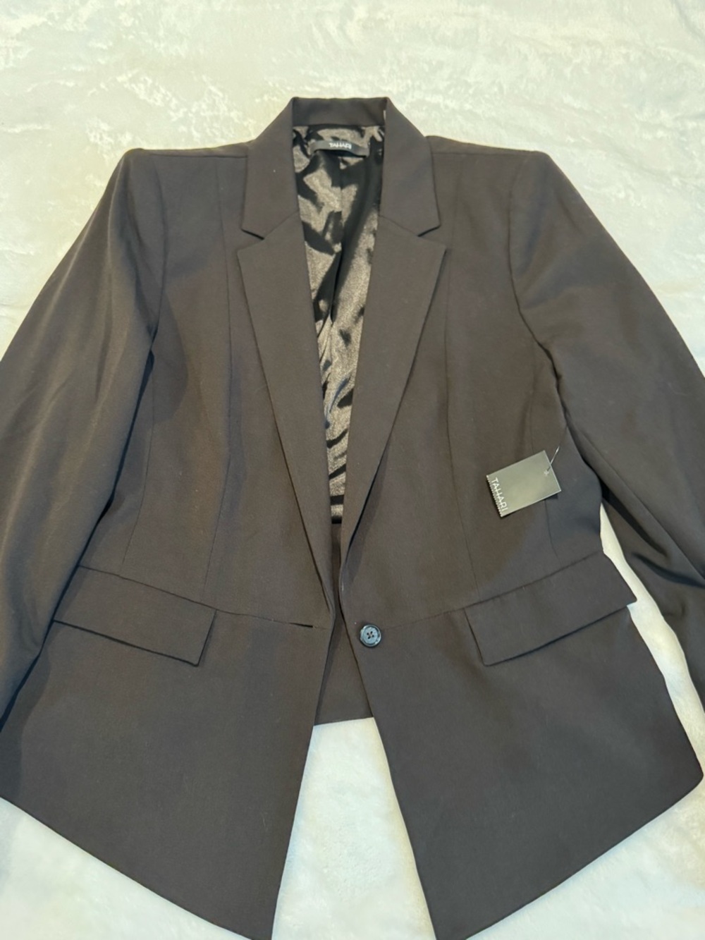 Tahari Two Piece Pant Suit in Mink
